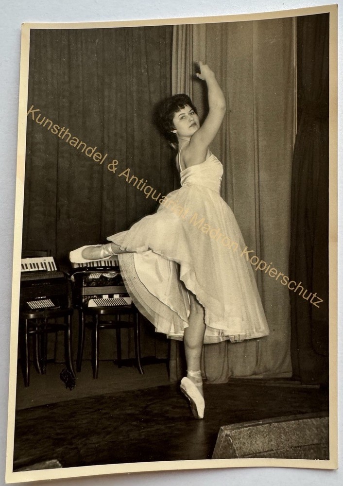 orig. Foto AK Frau Dame Fotografie Bild Mode um 1960 Ballett Tanz Berlin