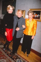 Dia Bette Midler, Diane Sawyer & Liz Smith 1997 KB Format Photographer P1-25-2-3