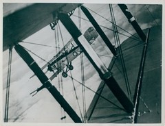 Photo Royal Air Force Biplane Bombers, Nocturnal… – 10334444