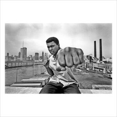 SIGNED Thomas Hoepker Print – Muhammad Ali left fist Chicago skyline. 1966 CHAMP