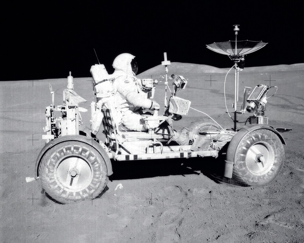 New NASA Photo: David Scott in Lunar Roving Vehicle on Moon, Apollo 15 – 6 Sizes