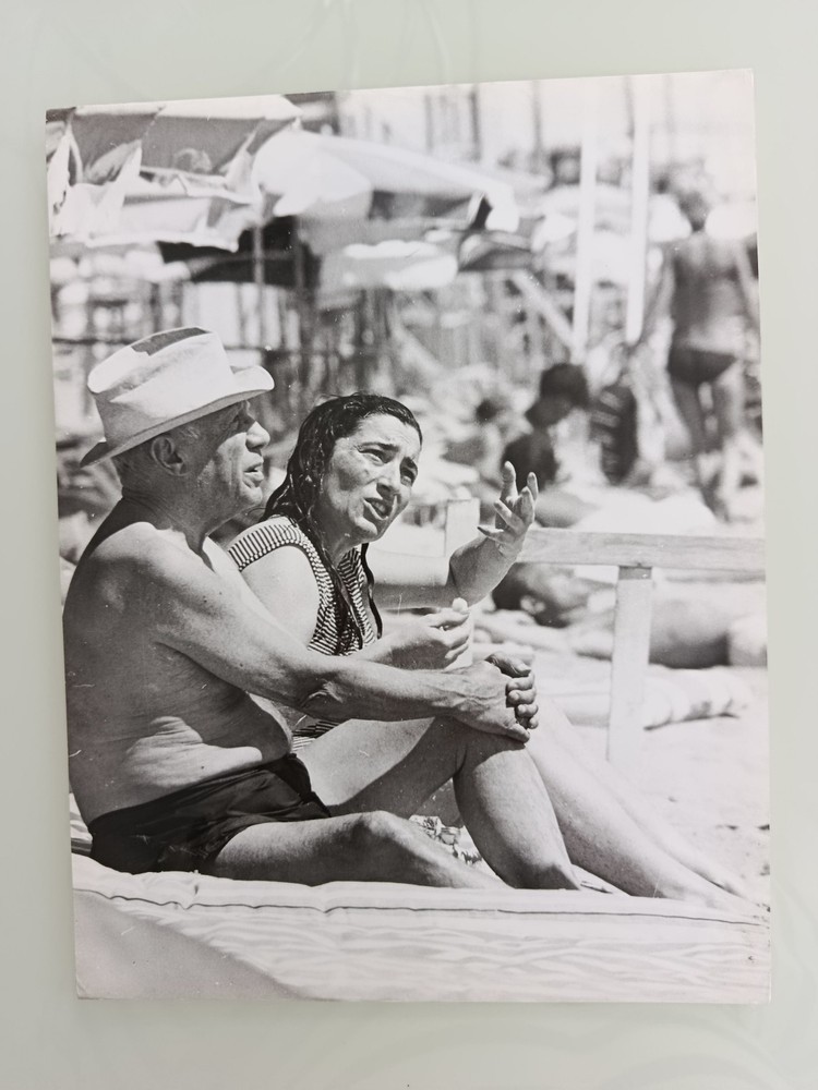 Original Vintage Photo Pablo Picasso and Jacqueline ROQUE