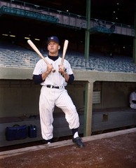 Mickey Mantle-with-bats-color 8×10 Colorized Print-FREE SHIPPING