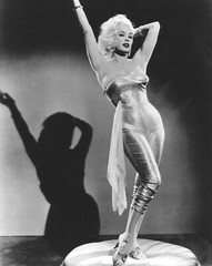 Mamie Van Doren glamour portrait c. 1950’s, reprint – multiple sizes: 1263