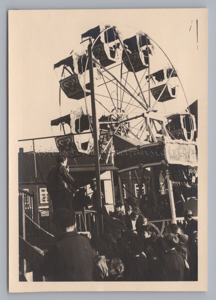Duisburg 1949 – Funfair Ferris Wheel Fairground Postwar – Old Photo 1940s