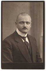 Photograph Carl Schröder, Dahme/Mark, Luckauer Str. 19, portrait young man