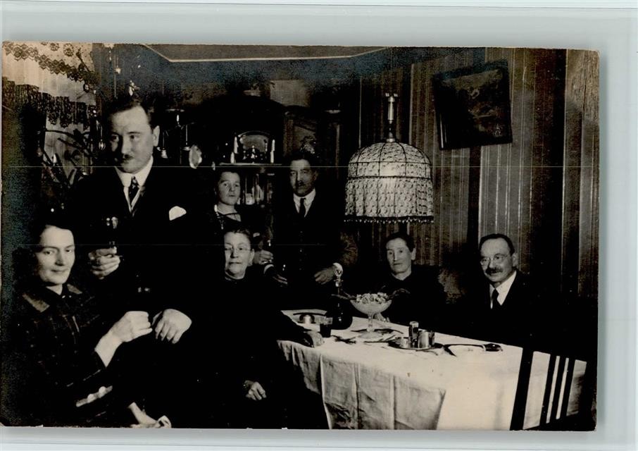 11091456 – Butcher Family Celebrates Christmas – Private Photo Postcard Private Photos (Civilian)