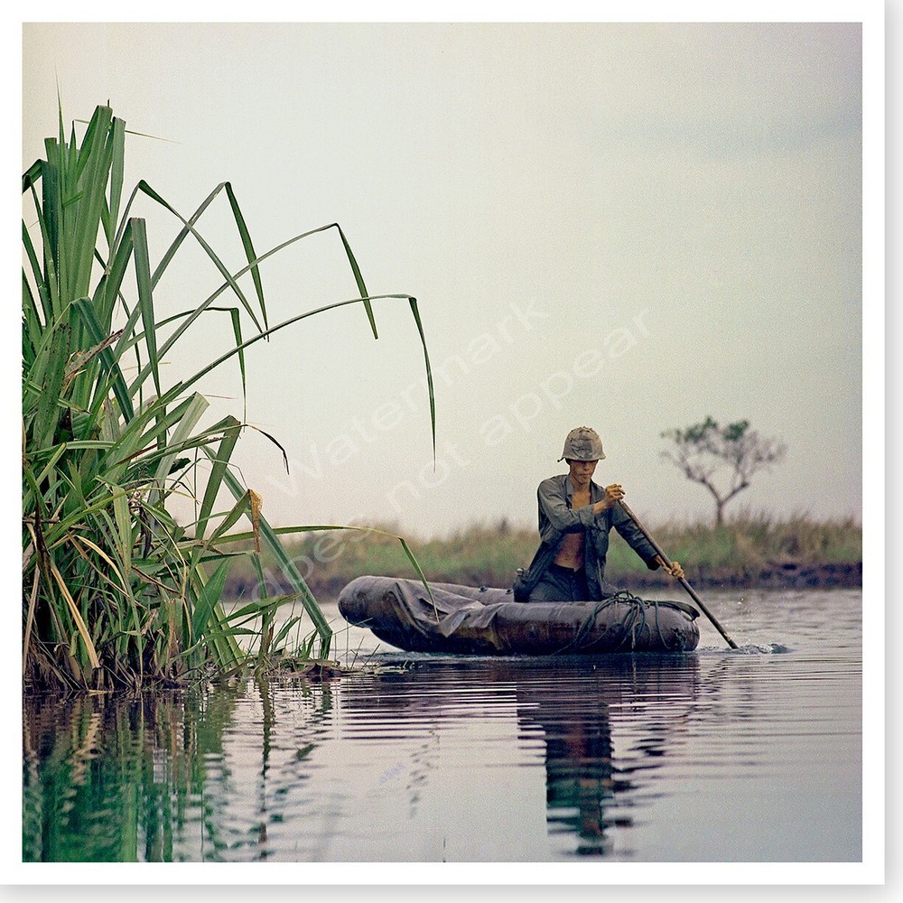 Vietnam War 25th Infantry Division Soldier In Assault Boat Tong Thang Photo