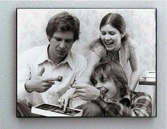Rare Framed fun Star Wars Luke Leia Han in box of Chocolates Photo. Giclée Print