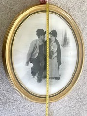 Vintage Large Oval Frame Couple In love Photo Portrait Glass Wood Gold Gilt 23×1