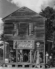 Walker Evans Photo «Crossroads Store, Post Office, Sprott, Alabama» 1935-36
