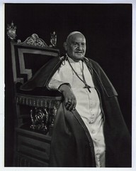 1958 Portrait of Pope John XXIII Original Yousuf Karsh Vintage Photogravure 1977