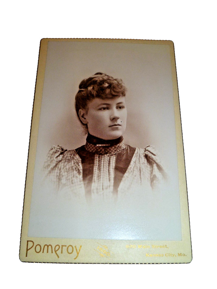 ANTIQUE PHOTOGRAPH Cabinet Photo Pomeroy Kansas City MO Young Lady 6×4″