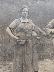 Postcard Postcard Photo Woman Man Musician F22