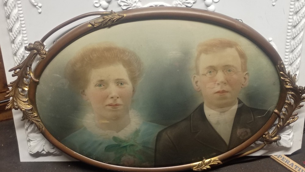 Antique Portrait Convex Bubble Glass Oval Frame Ornate Metal Early 1900s
