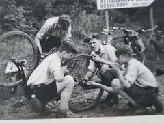 Düsseldorf 1937 – Imperial Exhibition Creating People – HJ Bicycles, Sign (X)