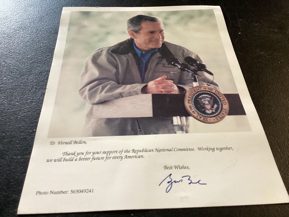 George W Bush 43rd President of the United States Auto Pen Singed Picture