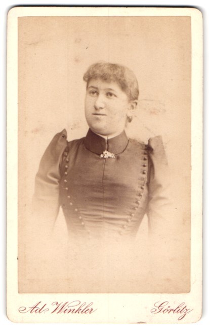 Photograph Ad. Winkler, Görlitz, Berliner Straße 12, portrait of a woman in dark