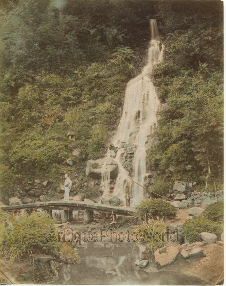 Monk waterfall Dogashima Cascade Miyanoshita antique tinted albumen photo Japan