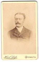 Photography Karl Süß, Steinau a/O, portrait of a man with glasses and moustache