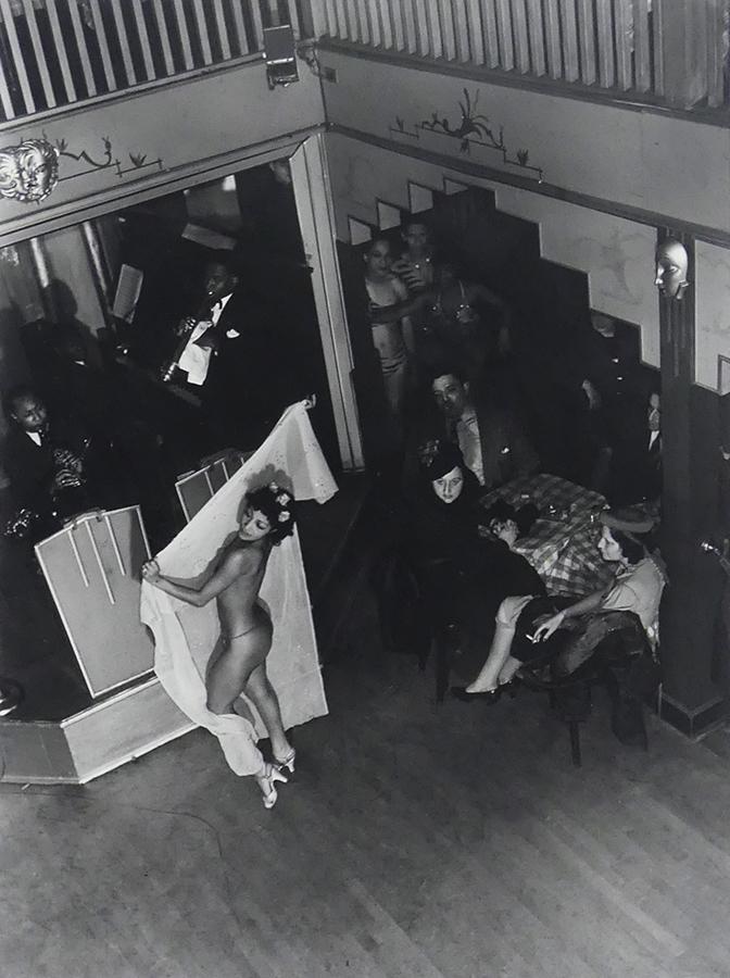Siskind, Aaron. (1903–1991): Harlem Night Club ORIGINAL PHOTOGRAPH