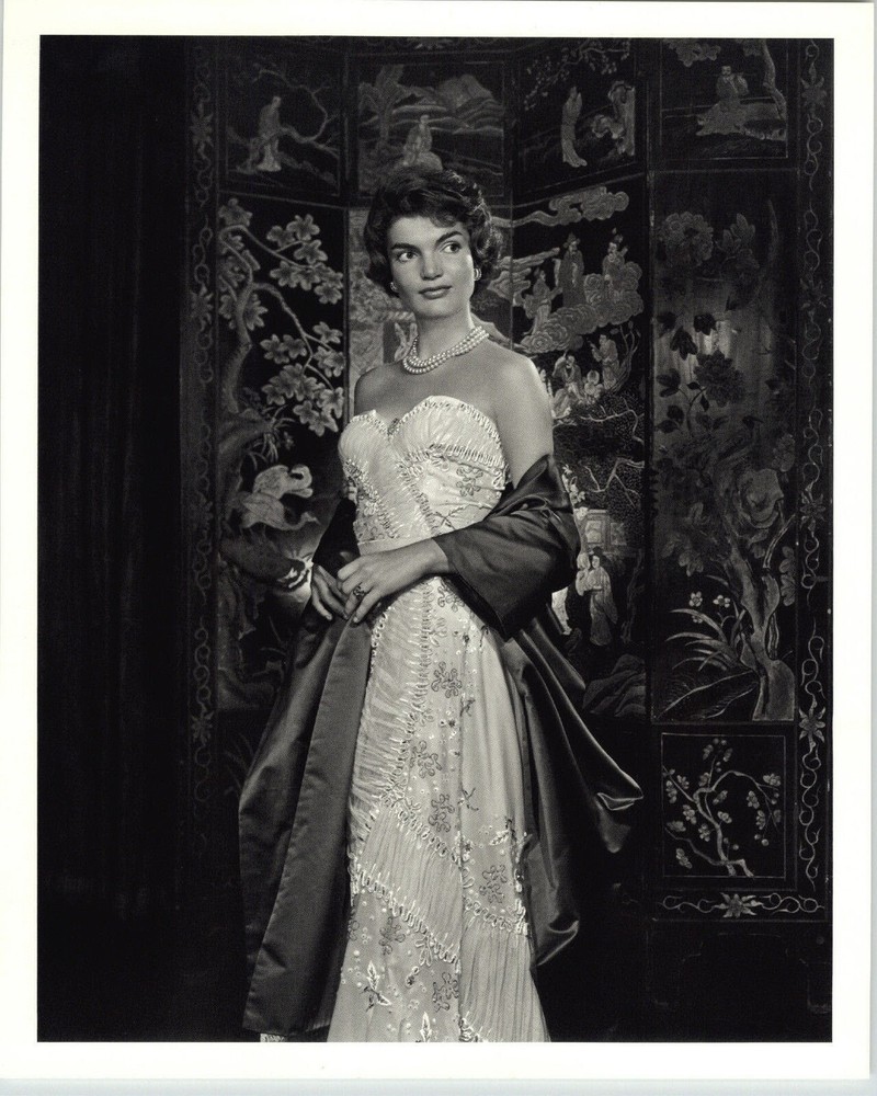 1983 Yousuf Karsh ORIGINAL Jacqueline Kennedy Portrait Art Photograph 16″ X 20″