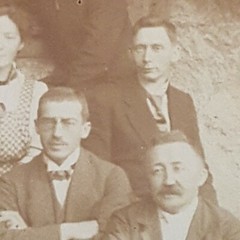 Photo Antique, Vintage, 1907?, Work Colleagues in Front of Inn, Waitress?, Excellent