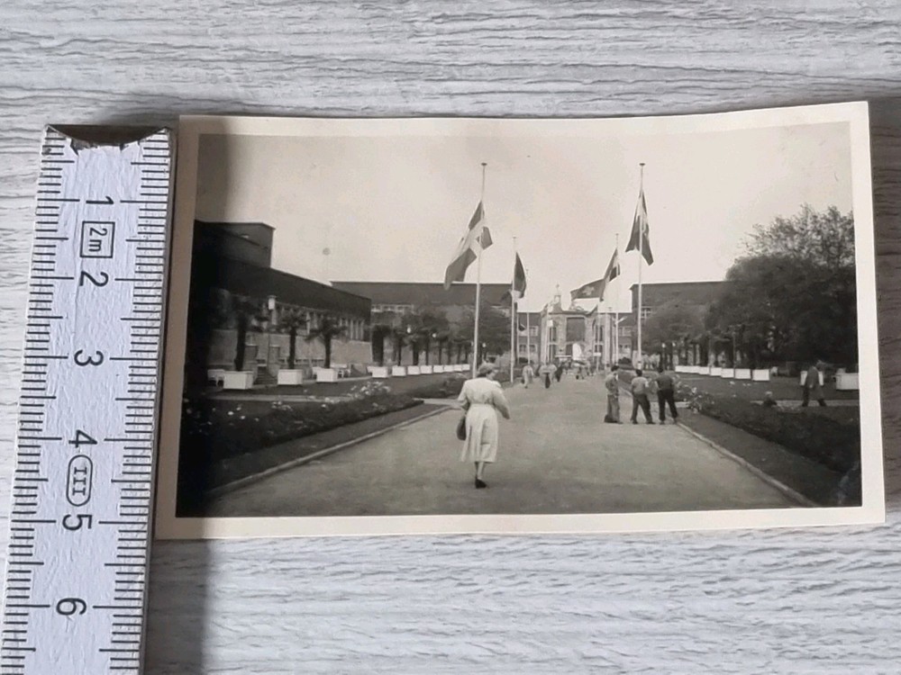 Photo Ehrenhof Düsseldorf 1954/hunting and sport fishermen (V)