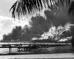 New World War II Photo: USS SHAW Hit by Japanese at Pearl Harbor, 1941 – 6 Sizes