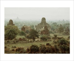 «WANDERLUST» COLLECTOR’S EDITION » THOMAS HOEPKER » WITH SIGNED PRINT BURMA INCL