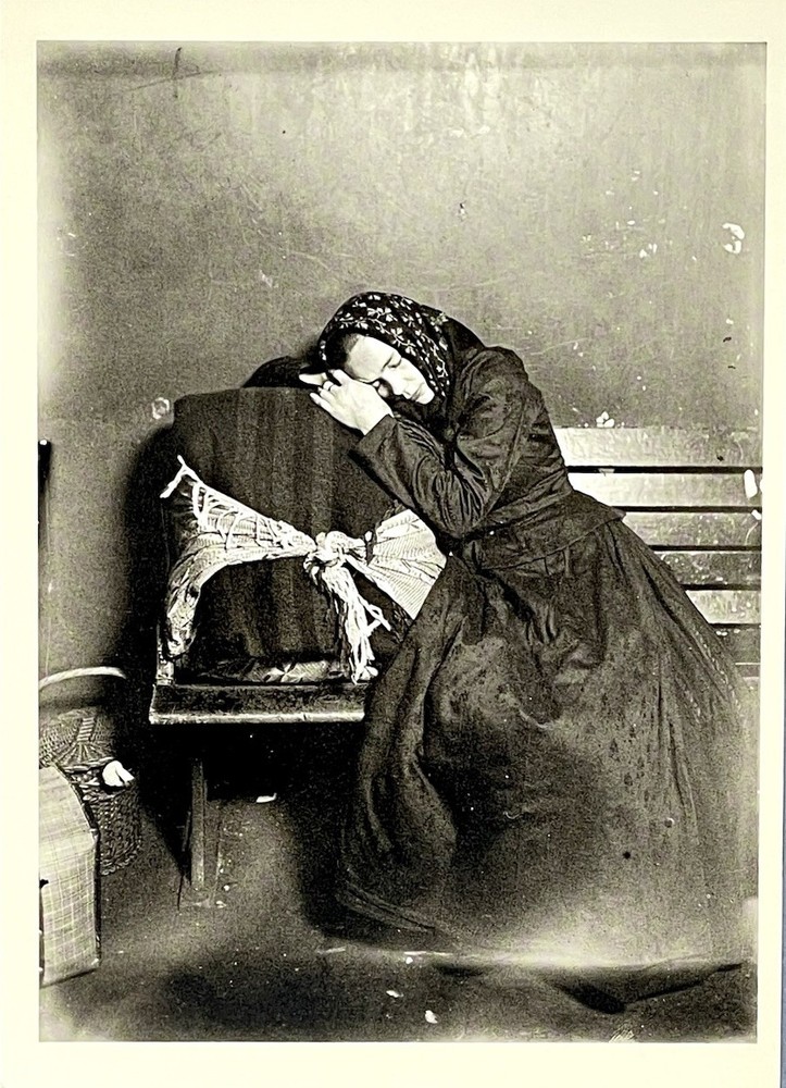 Slovak Woman Ellis Island 1905 Art Print Card Photo – Lewis Hine Fotofolio 4”x6”