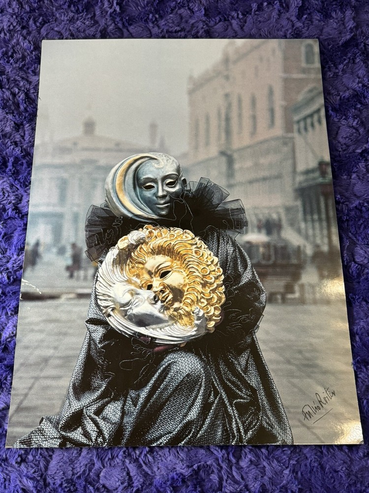 Italian Fulvio Roiter Photograph Print VENEZIA – Maschere di Carnevale 24”x17.5”