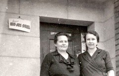Photo circa 1940 Women in Front of Ice Cream Parlor “Ice Cream Popsicles” Business Catering