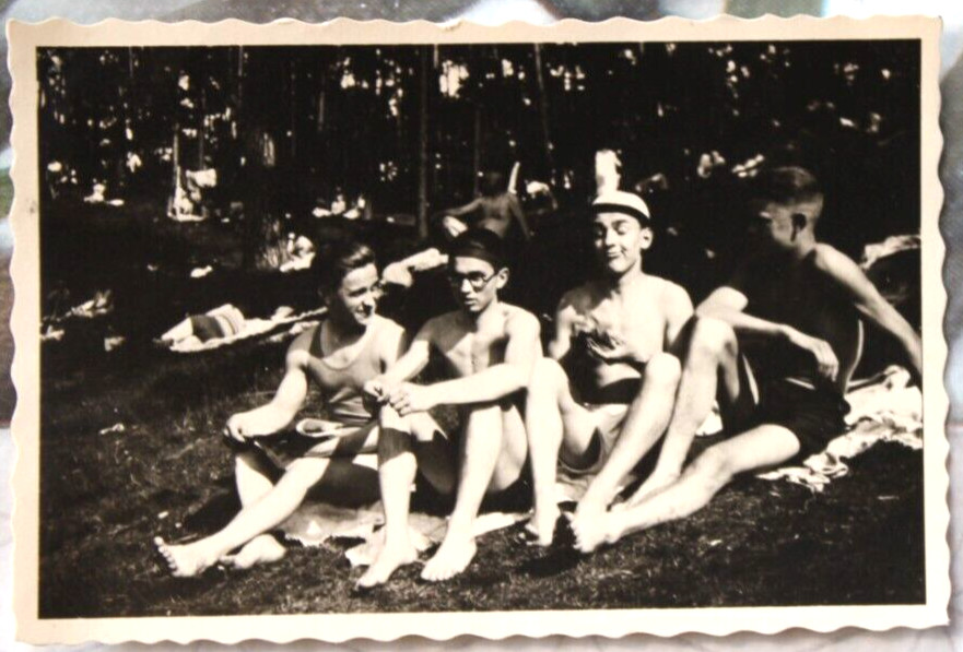 foto 1935 jungen boy badehose knaben studenten freizeit vintage G15