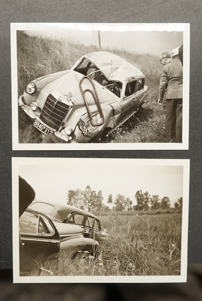 Photo Bundle Mercedes Benz Vintage Accident Car License Plate Auto Passenger Car Vehicle Pictures