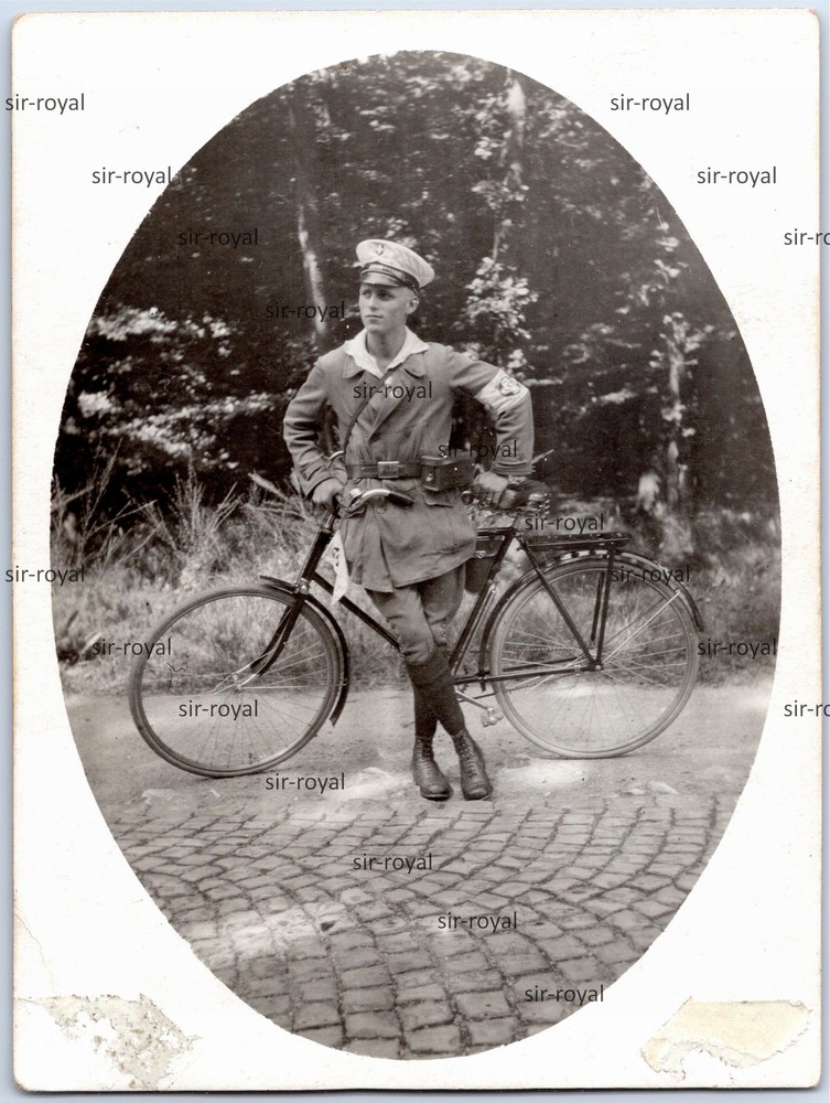 ASB Workers Samaritan Federation Jungmann with Bicycle – Photo 9x12cm