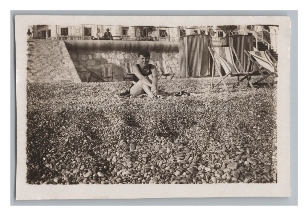 Nice 1929 – Young Woman on the Beach – Old Photo 1920s