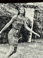 Vintage 1960s Wingate Paine Photogravure Lady In The Rain 11 x 14″