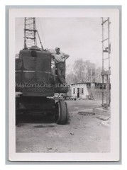 Jones Crane KL 44 – Crane Machine – At Work – Old Photo