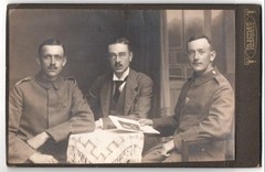 Photograph T. Eppler, Dresden, Hauptstr. 24, Portrait Soldiers in Field Grey, Carrier