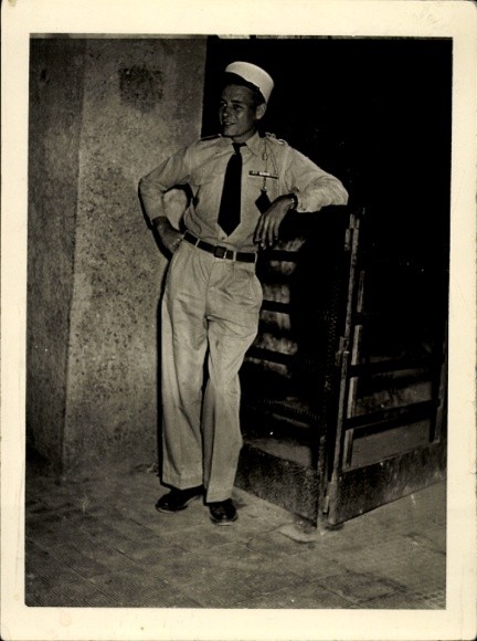 Photo Foreign Legion in Fez Morocco, 25.10.1954, Harry, standing portrait – 11217049