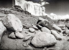 Beautiful and Transfixing Original Photograph of Monument Valley by Geir Jordahl