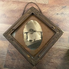 Wooden Antique Diamond Shaped Hanging Frame w/ Photo of Baby on Chair 10.5×10.5