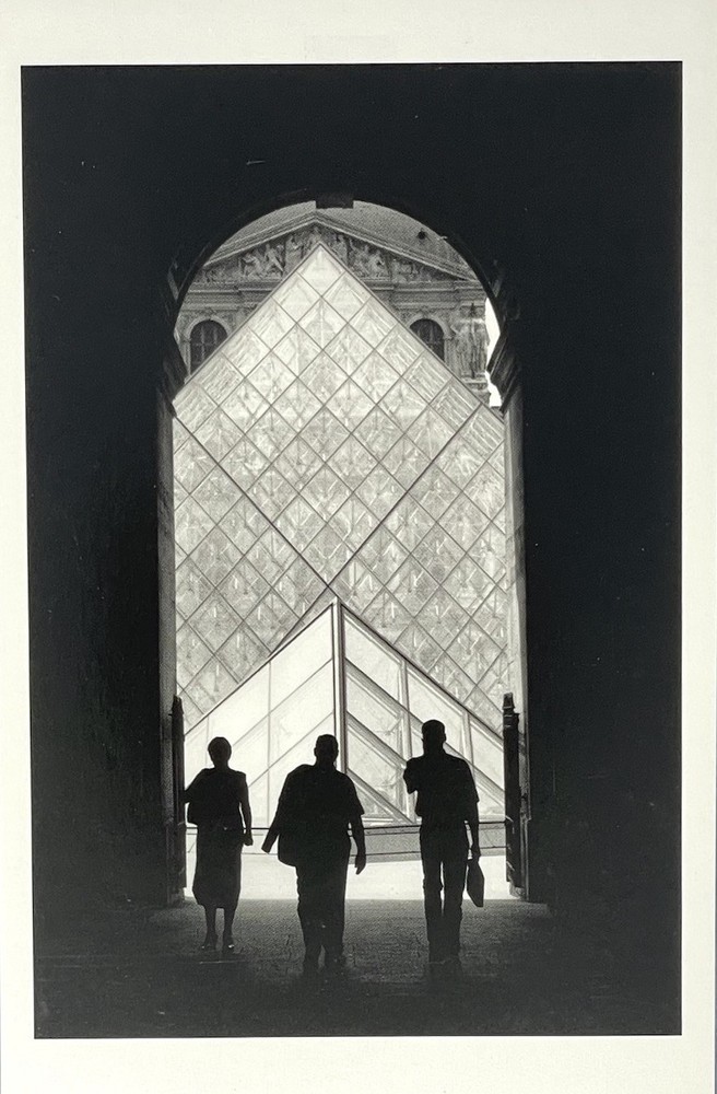 Raymond Depardon (b. 1942) Magnum Art Photo Print Card 4×6” Louvre Pyramid Paris