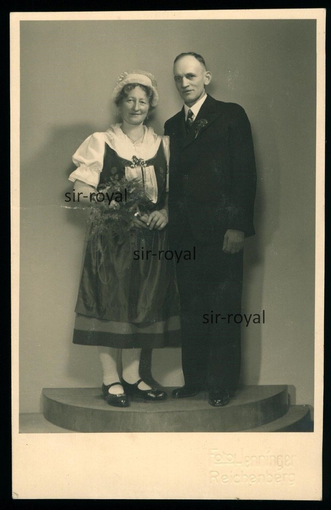 Reichenberg Sudetenland costume costume fashion – 1930s – Liberec – photo postcard 8x13cm