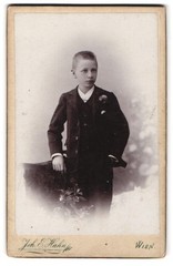 Photograph Joh. E. Hahn, Vienna, Mariahilferstraße 105, Adolf Schubert to his