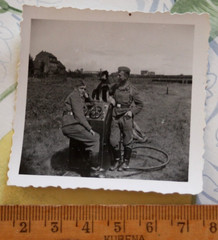 Photo 1942 WW2 soldiers military control radio defense dog bra