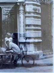 Vintage PALACIO VIENNA HOTEL B&W Photograph. Cuba Bike Street Vendor