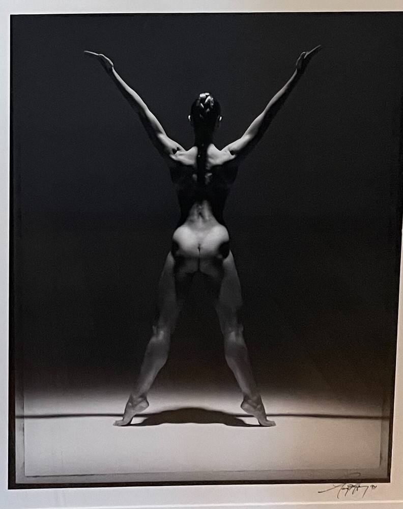 GARY HEERY Nude SILHOUETTE SHADOW Photo- Australia Photographer – Madonna Cover