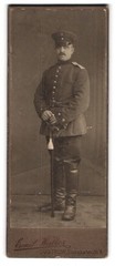 Photograph Emil Walter, Güstrow, Railway Road 9, Soldier in Uniform with Saber